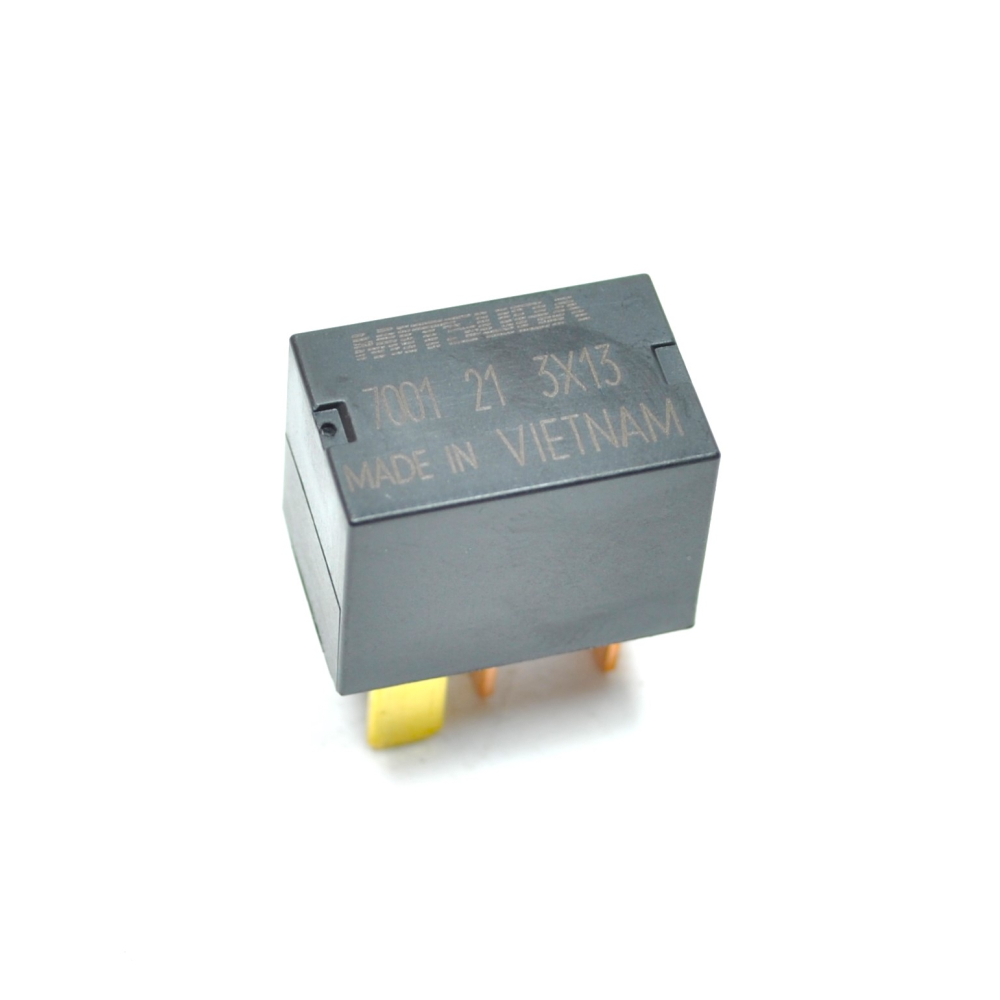 GENUINE HONDA AIR CONDITIONING AC RELAY ALL MODELS (2005 ON) - 39794-SDA-A05