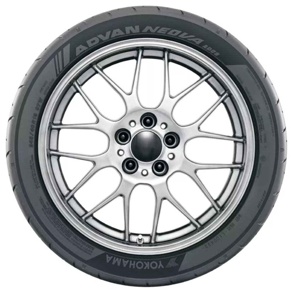 YOKOHAMA ADVAN NEOVA AD09 SEMI SLICK ROAD & TRACK TYRE