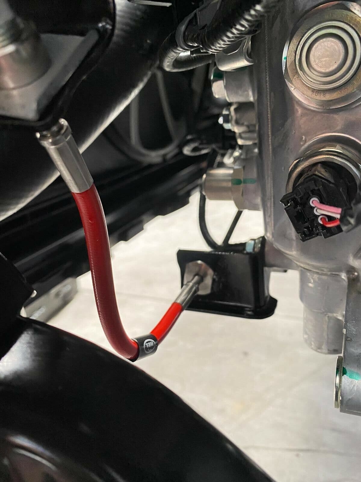 HEL STAINLESS BRAIDED CLUTCH HOSE FOR TOYOTA YARIS 1.6 GR 20 FLEXI REPLACEMENT