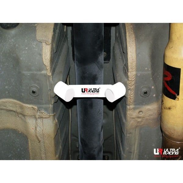 ULTRA RACING 2-POINT MID LOWER MEMBER BRACE HONDA S2000 AP1/2