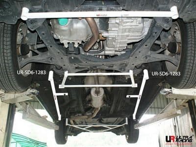 ULTRA RACING 2X 3-POINT FLOOR BARS HONDA STREAM 07+