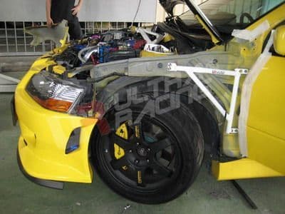 ULTRA RACING 3-POINT FENDER BRACKETS MITSUBISHI EVO 7/8/9