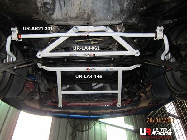 ULTRA RACING FRONT ANTI-ROLL/SWAY BAR 21MM TOYOTA MR2 SW20