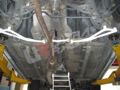 ULTRA RACING REAR LOWER BRACES 3 PIECES NISSAN S14/R34 GTT