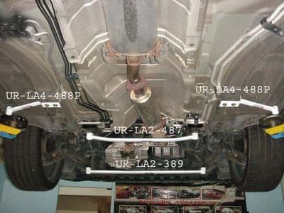 ULTRA RACING 2-POINT FRONT LOWER TIEBAR HONDA ACCORD 03-08 4D