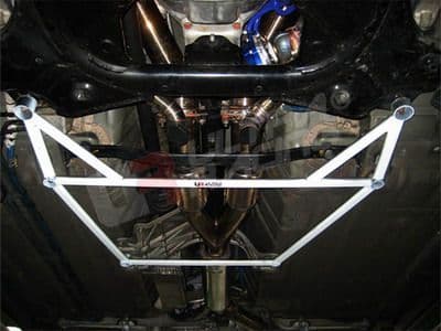 ULTRA RACING 6-POINT MID LOWER BRACE NISSAN SKYLINE GTR R35