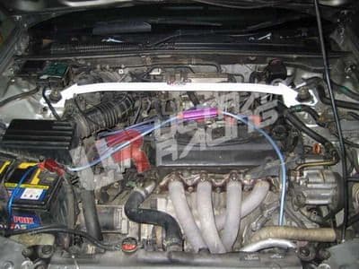 ULTRA RACING FRONT UPPER STRUTBAR INJECT. HONDA ACCORD 90-93